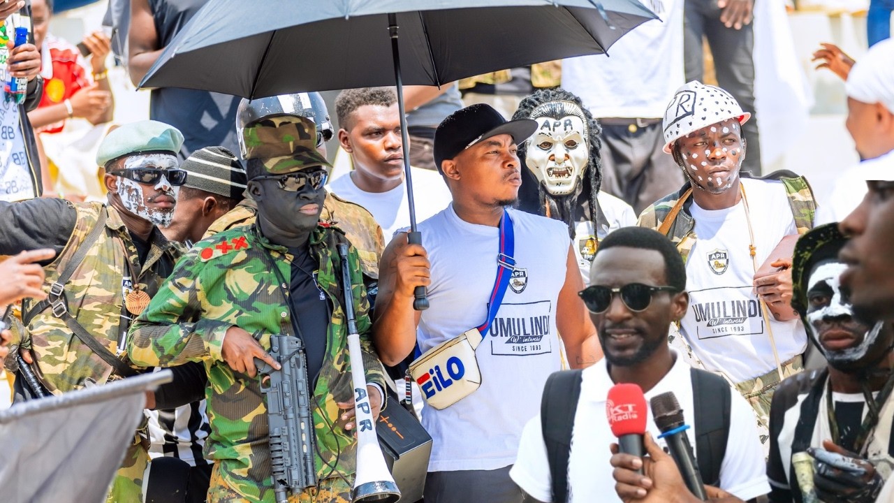 ABAFANA BA APR FC BARANENGA IMYANZURO Y'UMUTOZA WATINZE GUSIMBUZA BAVUGA KO BYATANZE UMUSARURO MUCYE