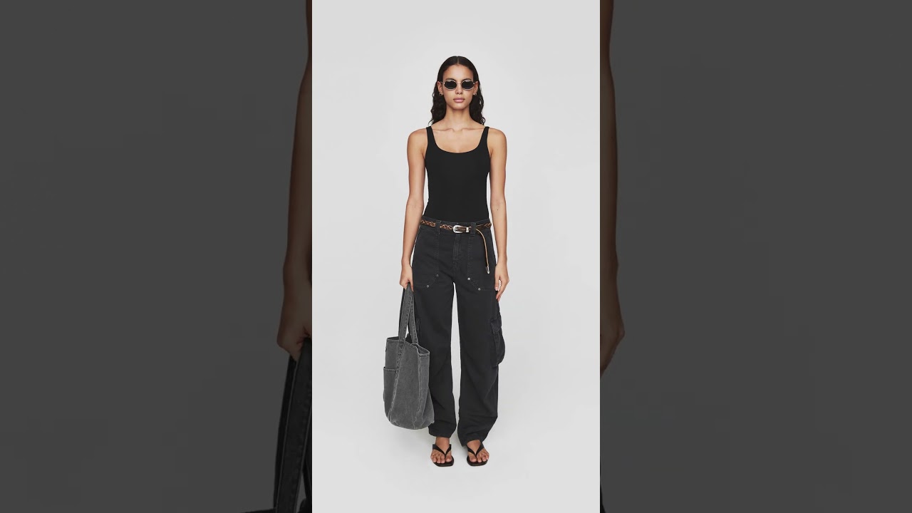 Complete the pant.