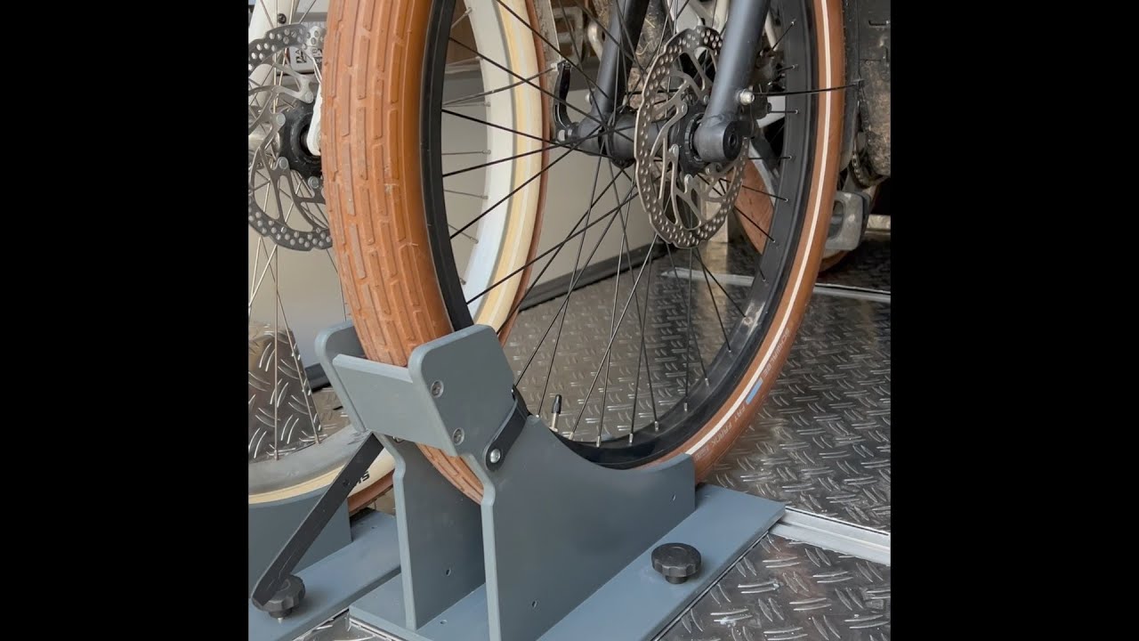 Regalsystem SORAN & Fahrradhalter EBF in Hymer B Klasse