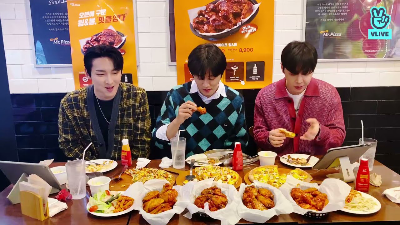 211213  (ENG) SF9 Youngbin Jaeyoon Zuho - 피자 먹으러 왔어요🍀🐣🦁