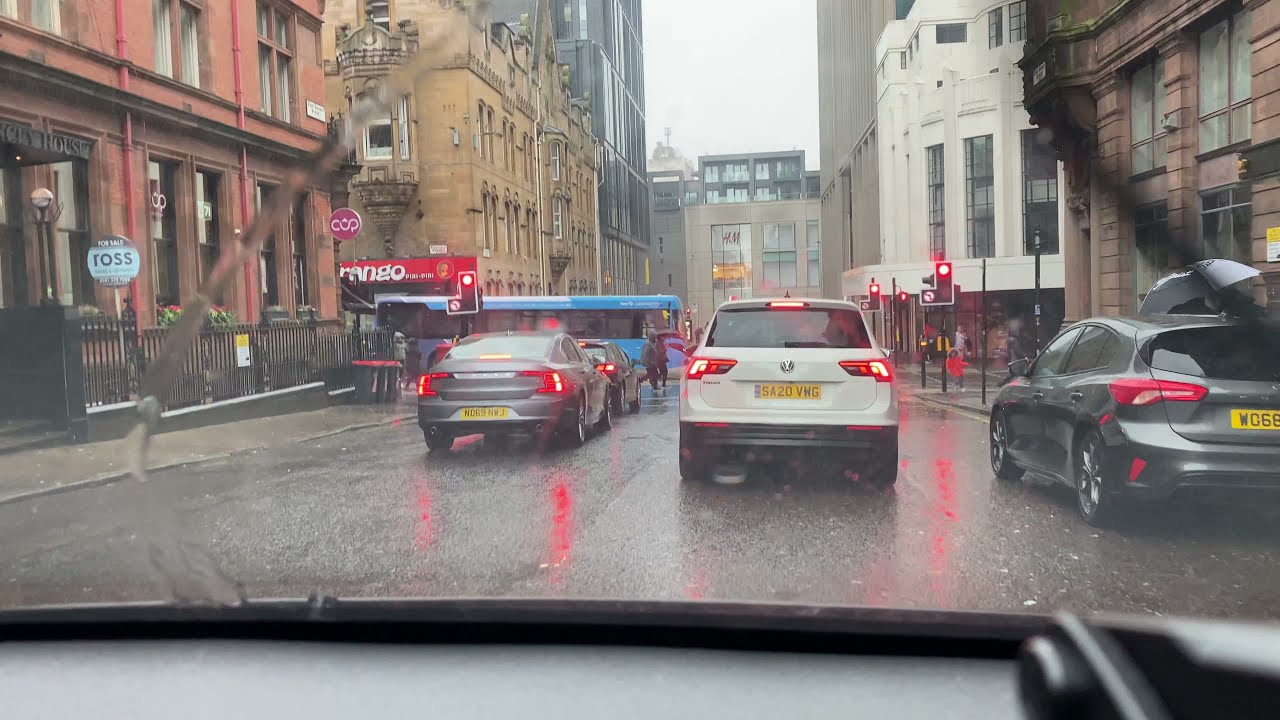 Driving in Glasgow - Rainy City Centre drive - October 2021