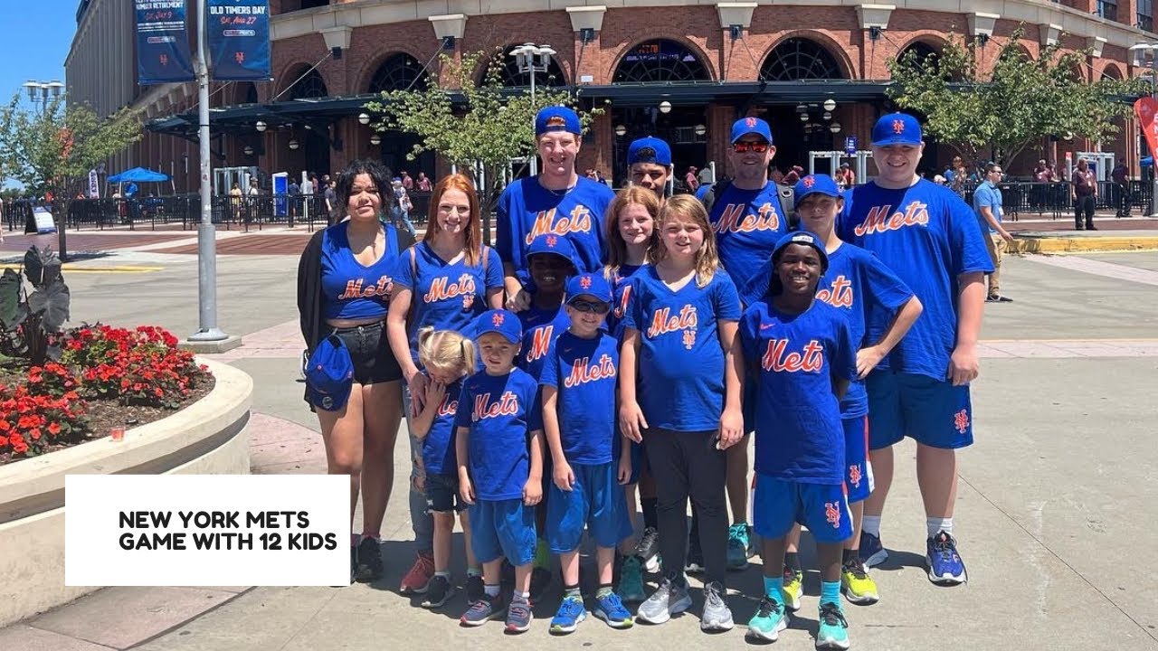 NEW YORK METS GAME WITH 12 KIDS