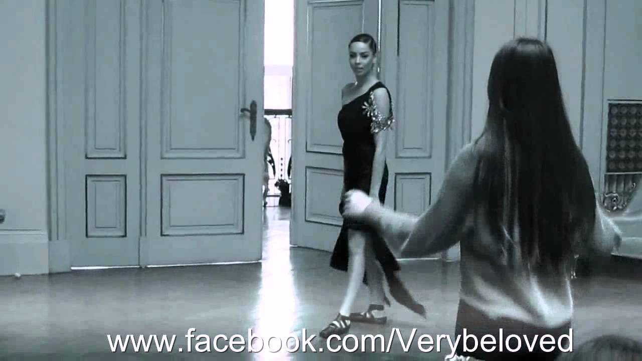 AZRA AKIN MARIE CLAIRE 2011 new