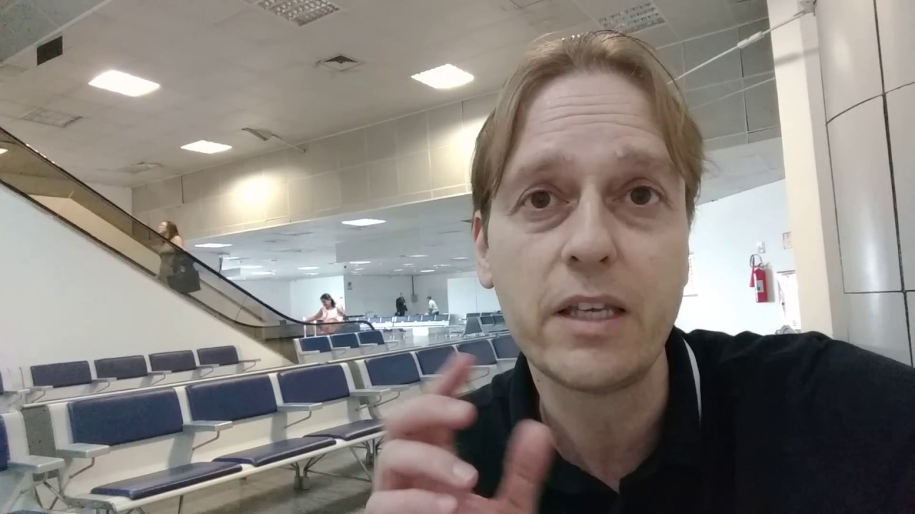 As 7 Principais Evid&ecirc;ncias De Que os Seus Dentes e Gengivas Est&atilde;o Envelhecendo e Como Evita-los