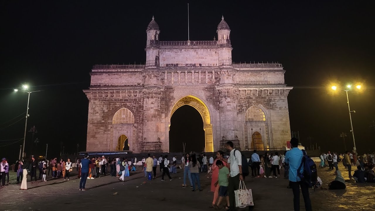 Gateway of India Night View