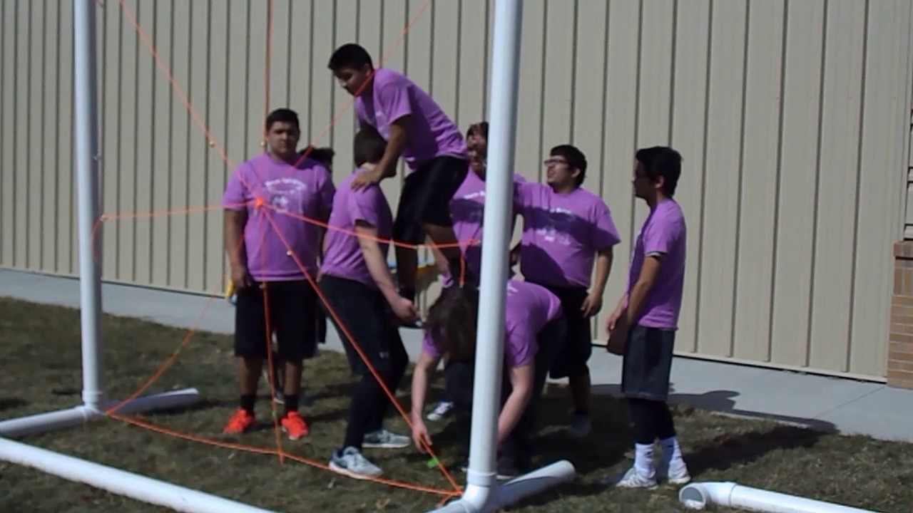 TeamBuilding 2017 Spider Web Challenge