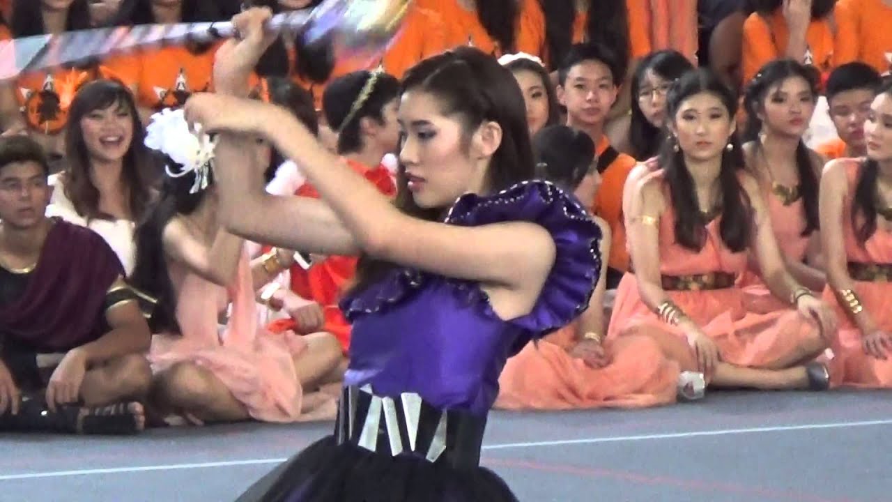 Wonderful Drum Major Performance