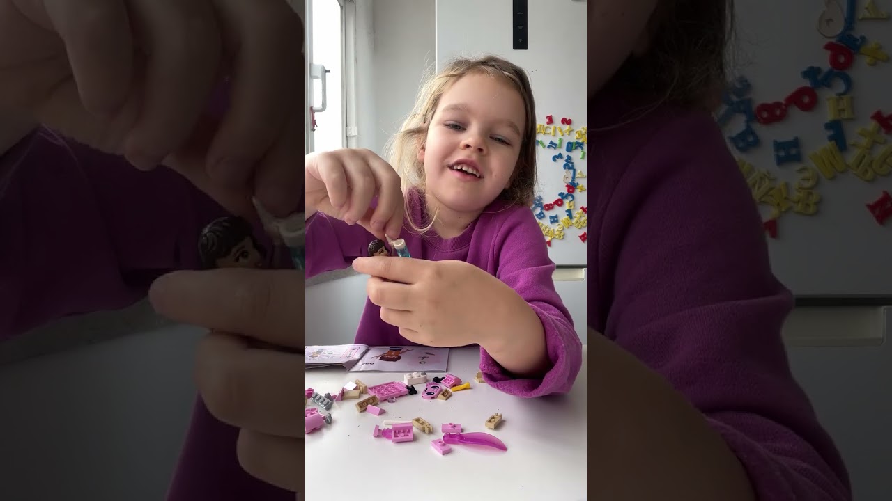 Eva007_UA сбор LEGO Friends аксолотль 