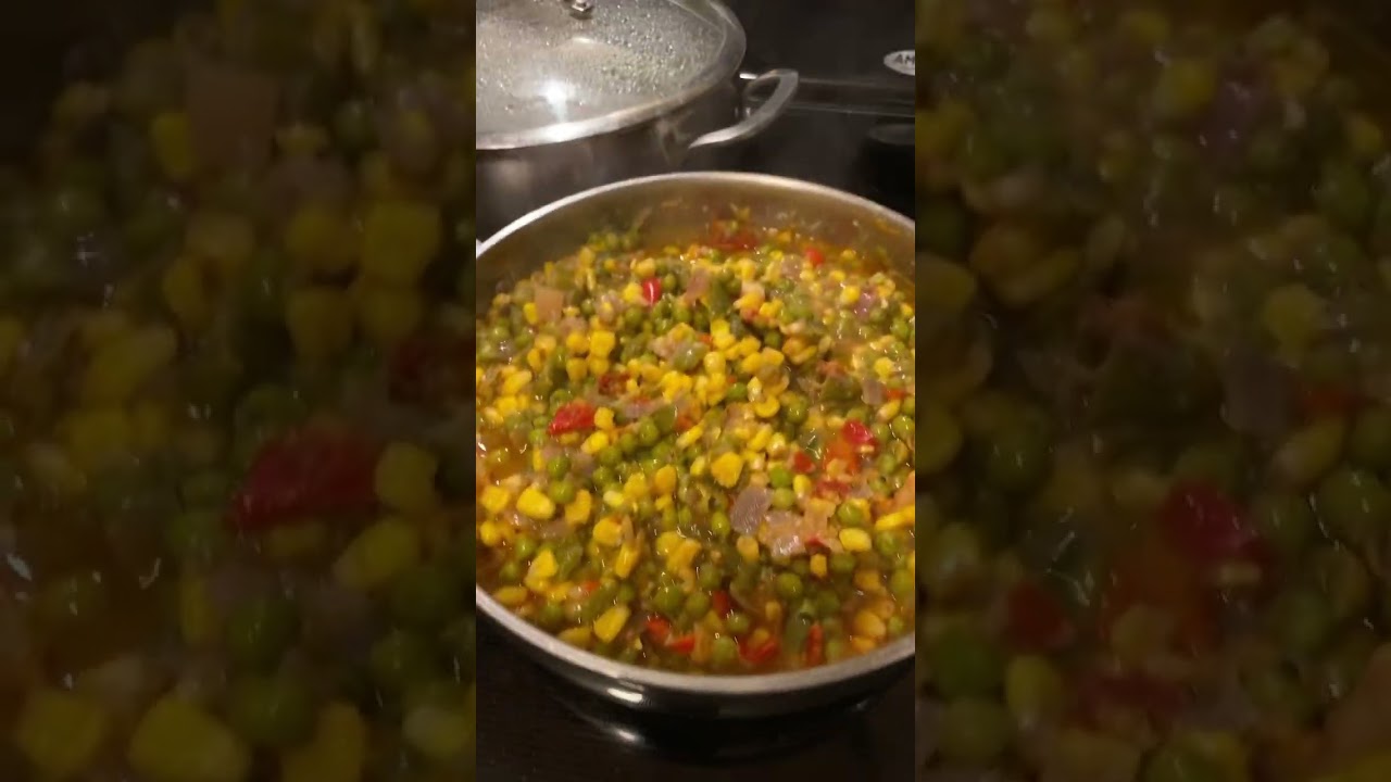 African dish Githeri: corn and peas!