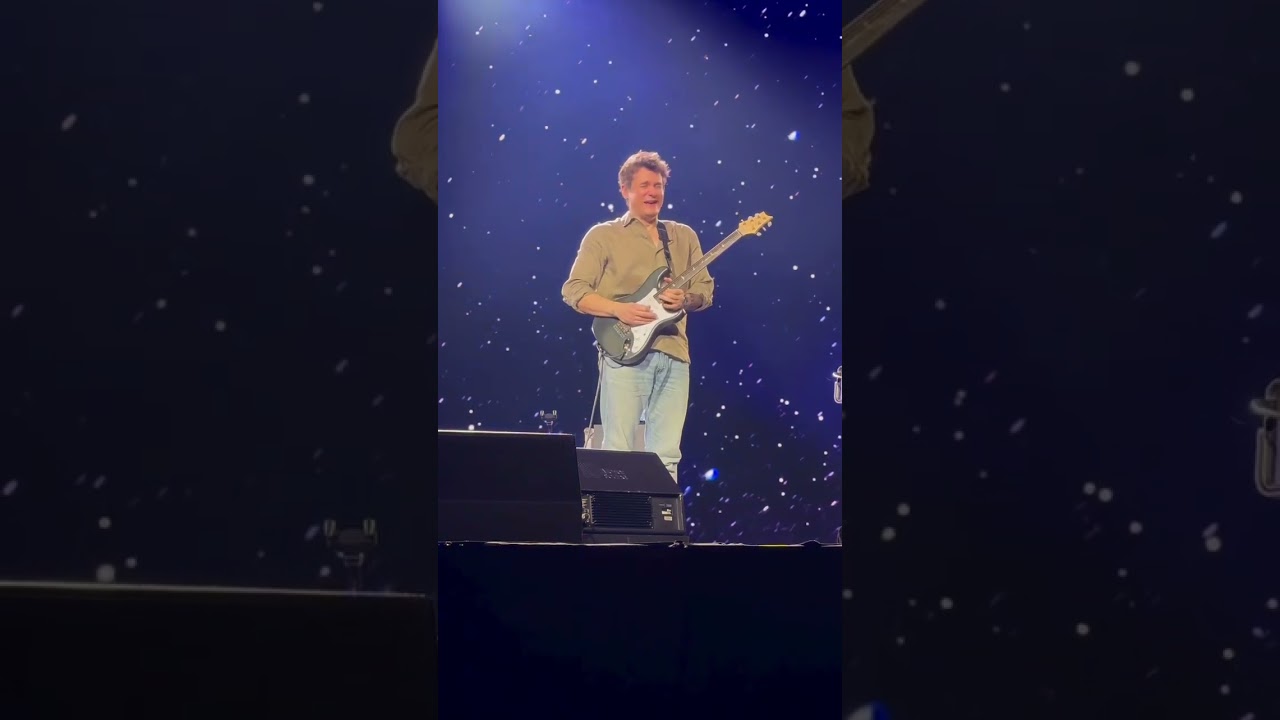 JOHN MAYER soloing on 'Gravity' during SOLO SHOW at BAHRAIN (Feb 13th 2026)