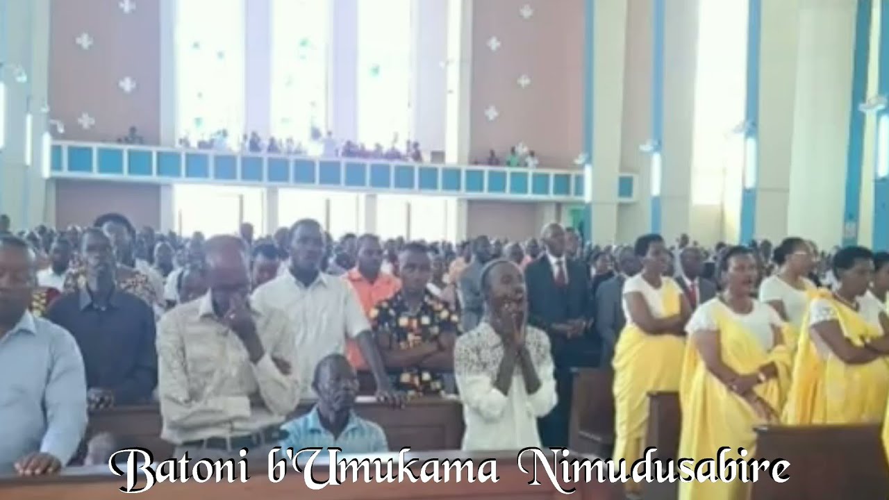 Batoni b'Umukama Nimudusabire - Cathédrale Regina Mundi