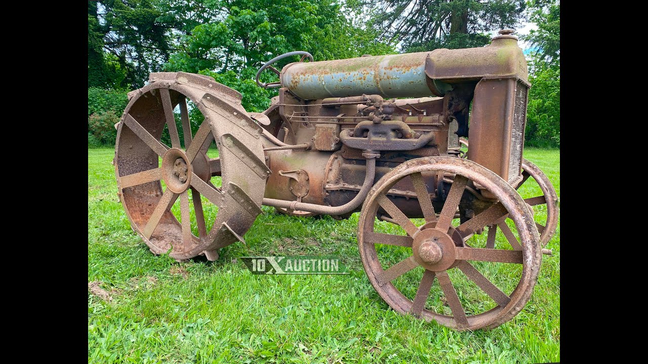 AMERICAN-MADE FORDSON F TRACTOR  10X AUCTION (AuctionTime/TractorHouse)