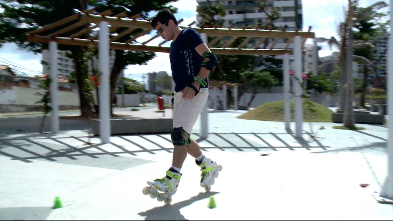 Andar de patins emagrece e define musculatura do corpo