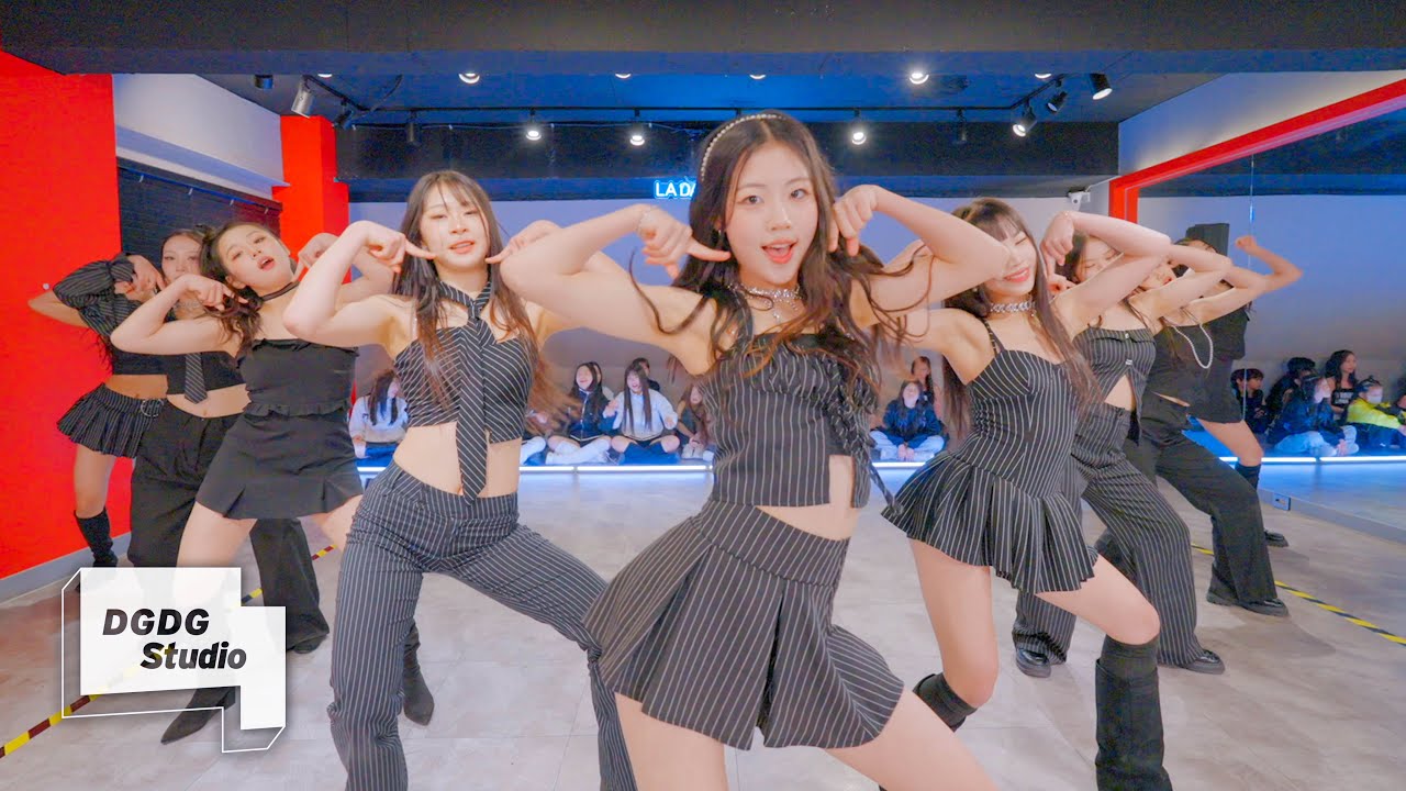 [4K] TWICE MEDLEY DANCE COVER 트와이스 메들리 커버 댄스 in KOREA
