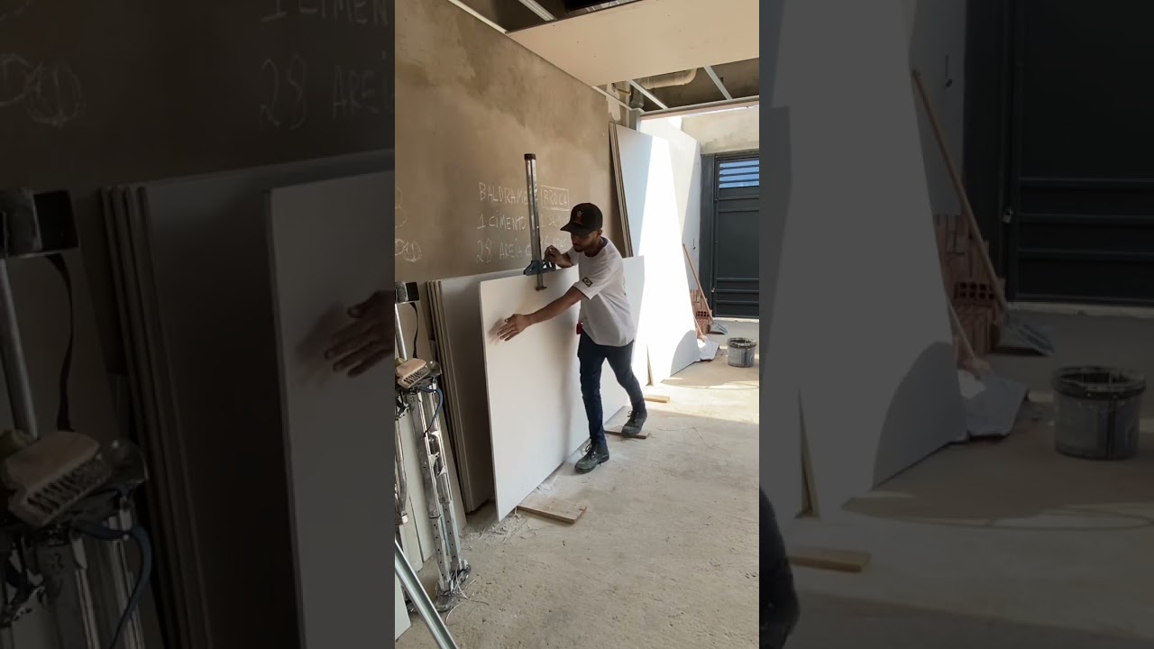 Usando cortador de Drywall #drywall #casa #gesseiro #ferramentas #arquitetura