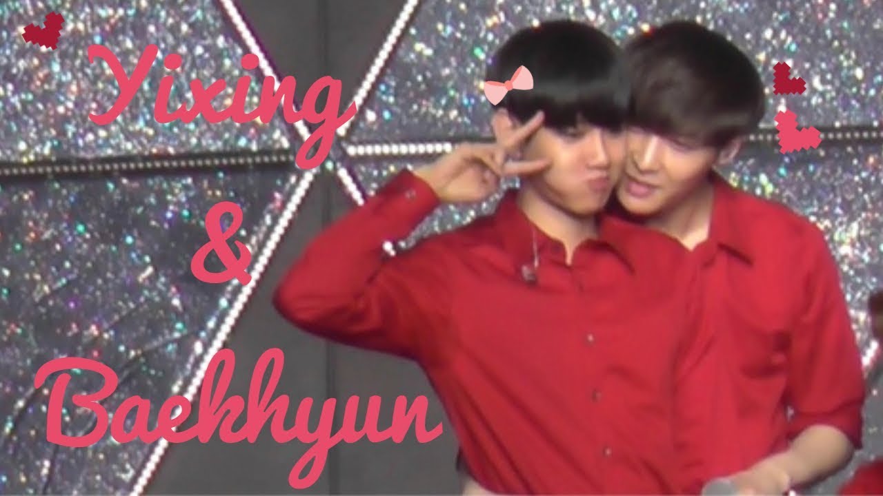 BAEKHYUN BEING IN LOVE WITH LAY 💕