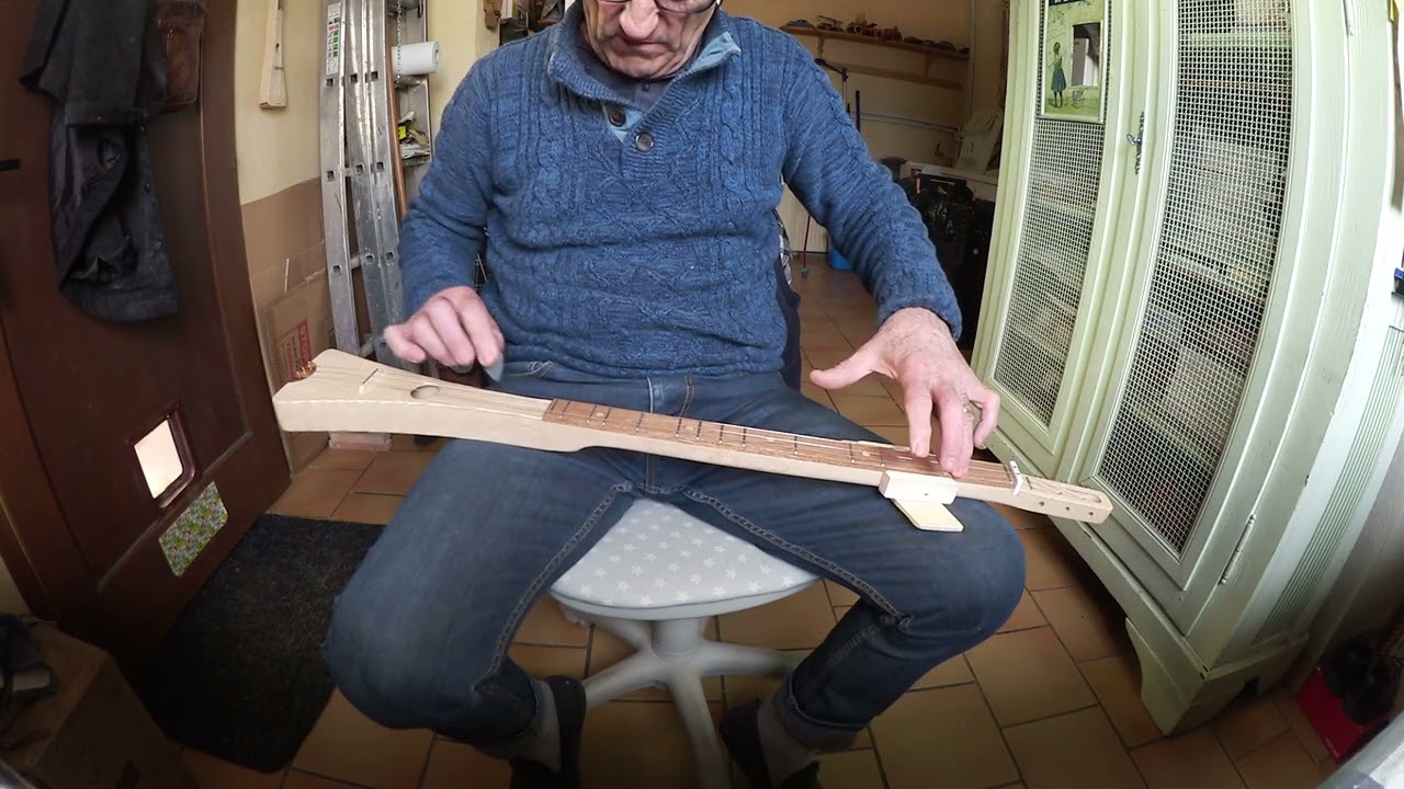 Demo stick strum Dulcimer Pascal