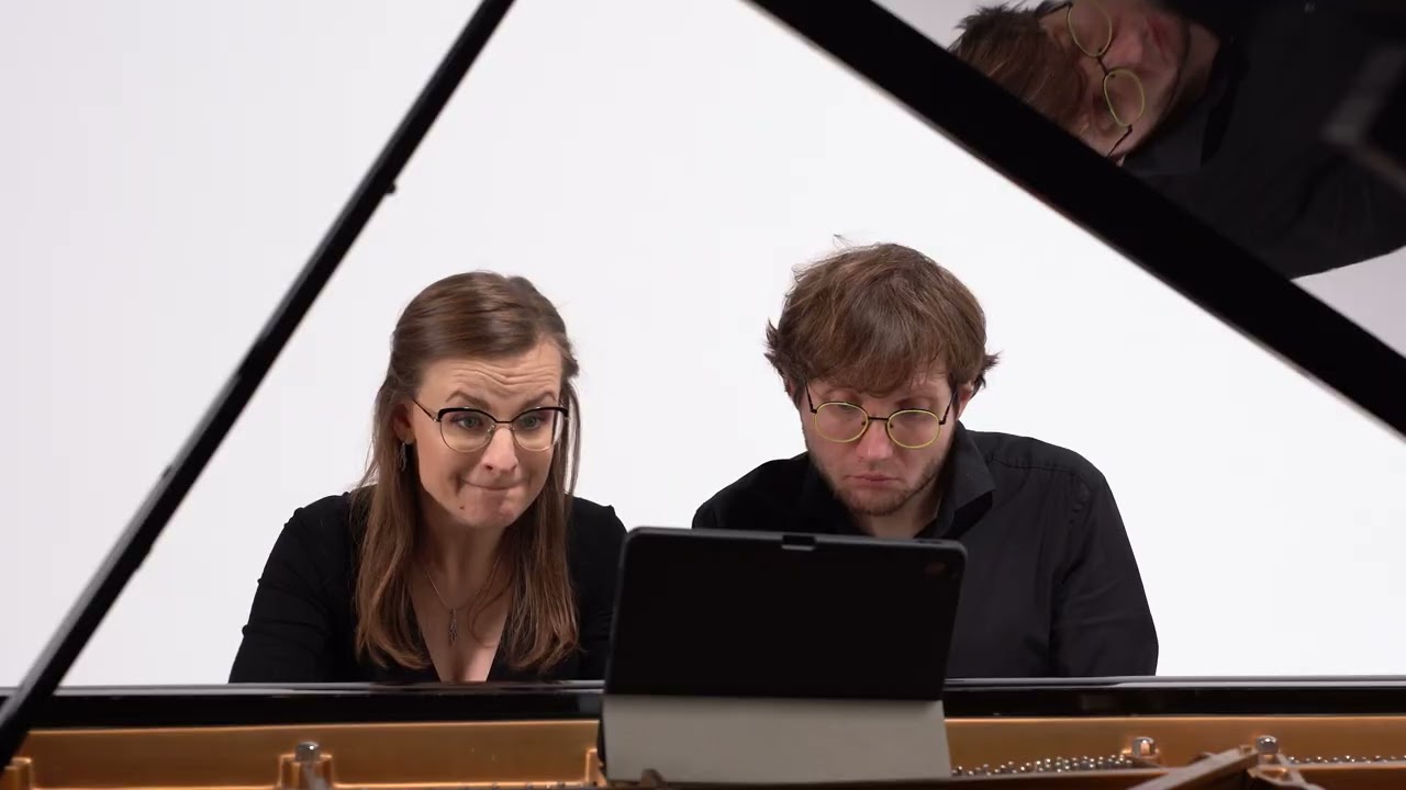 Zenon Kowalowski - Marsz 'Fajka pokoju' / 'A Pipe of Peace' March (Książek Piano Duo)