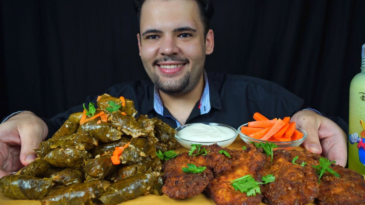 أصوات الأكل | محشي ورق عنب مع فراخ بانيه |  ASMR STUFFED GRAPE LEAVES WITH PANE CHICKEN