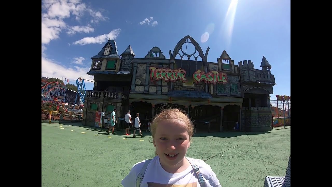 THE SCARIEST GHOST TRAIN RIDE IN UK.TERROR CASTLE . BREAN THEME PARK🎃👻