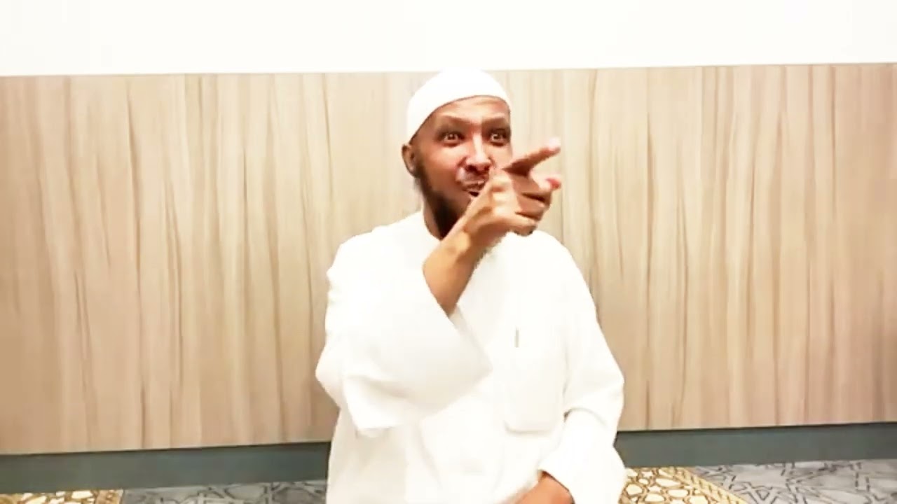 قصة مؤثرة رجل أخذ سلف كان تقيًا ويخاف الله وساعده الله بمال كثير