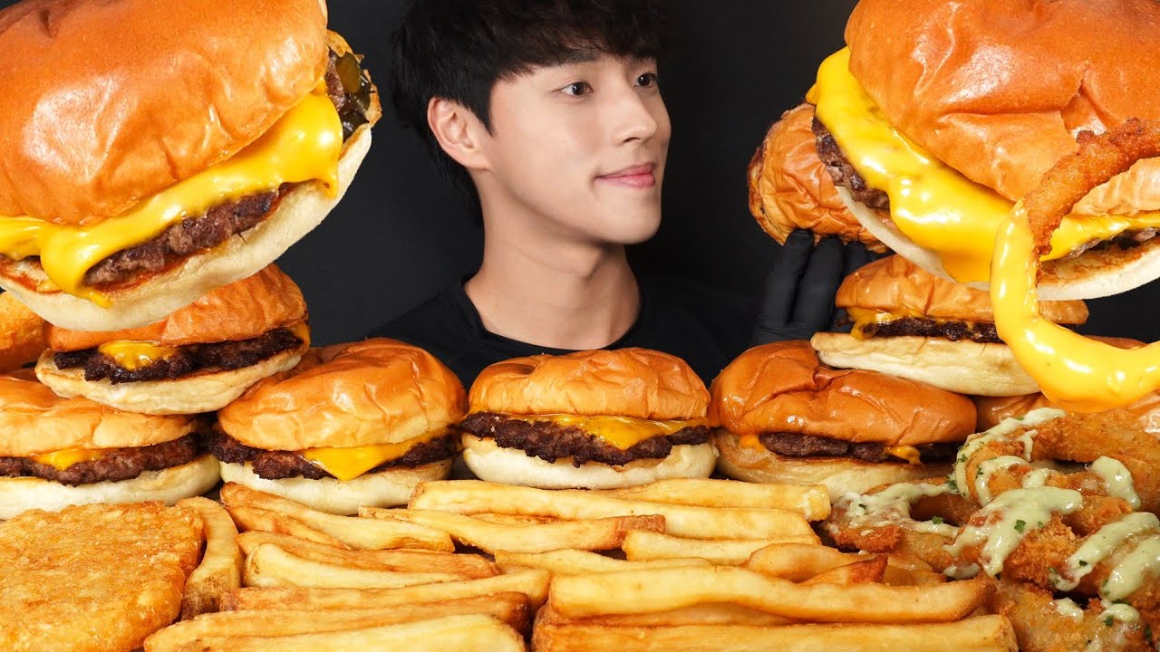 ASMR MUKBANG CHEESEBURGER & FRENCH FRIES & ONION RINGS & HASH BROWNS