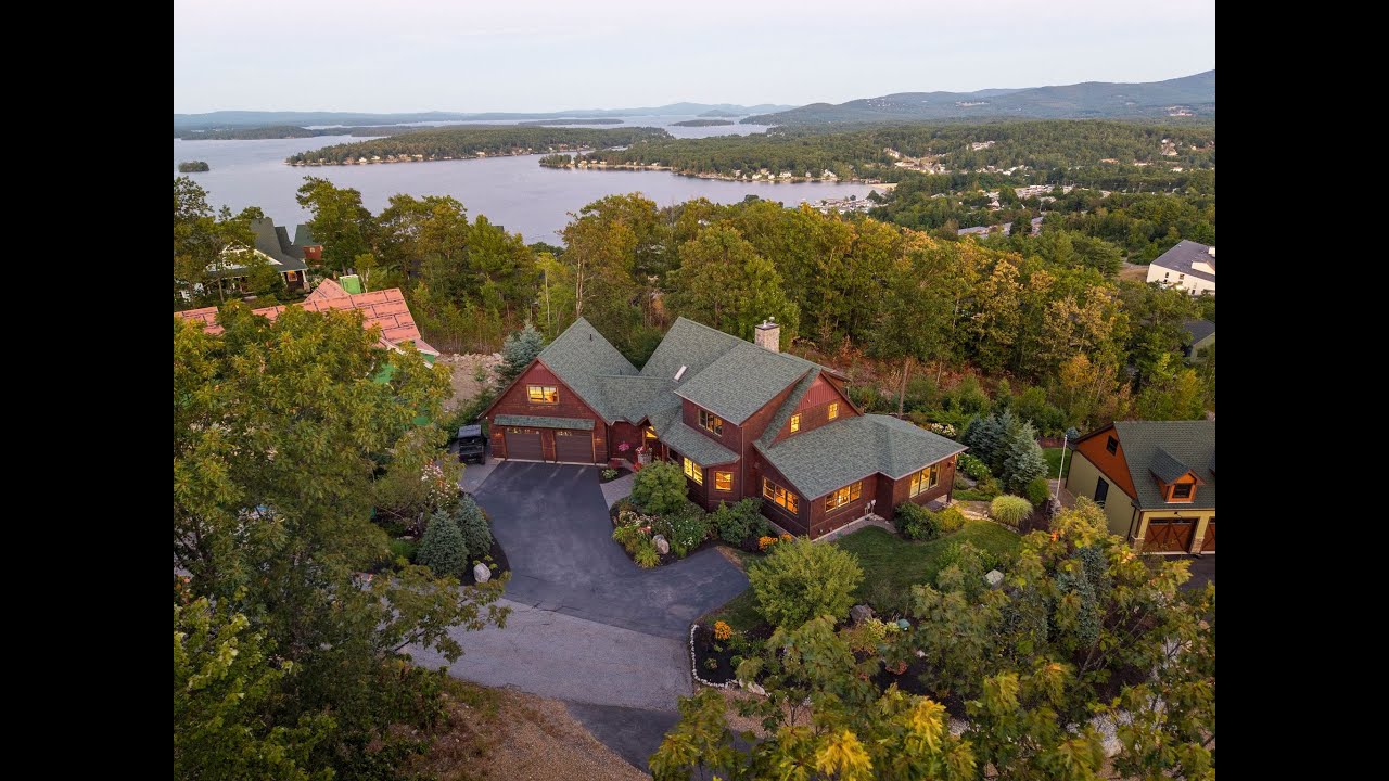 Luxury Lake Winnipesaukee Home Tour | Meredith Bay, NH