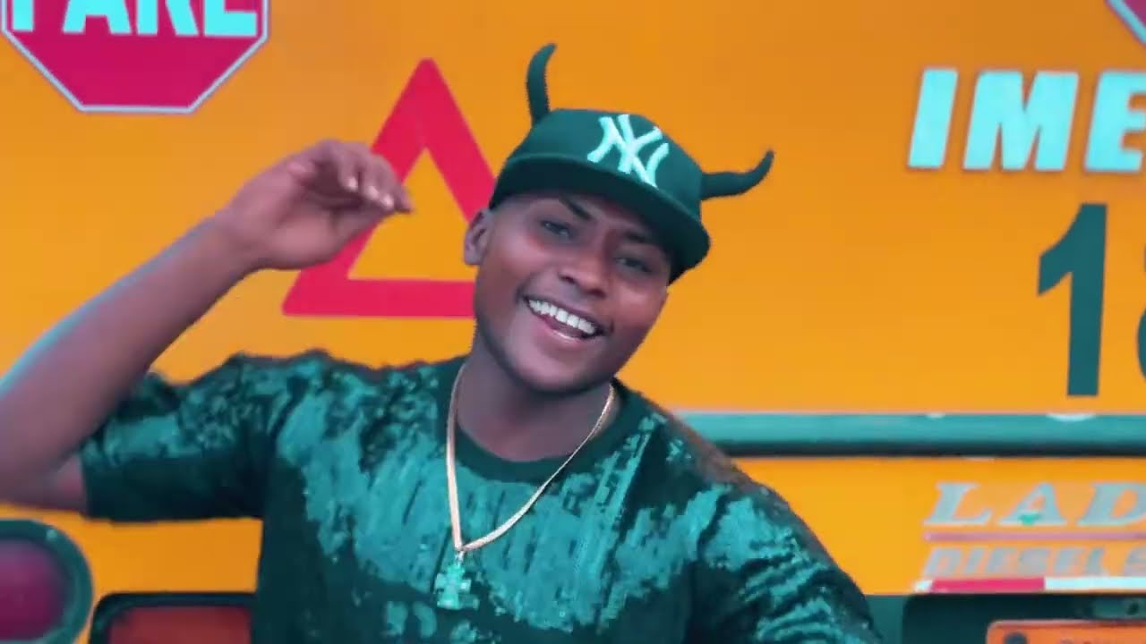 YANSU - Licencia (Video Oficial) 🗽