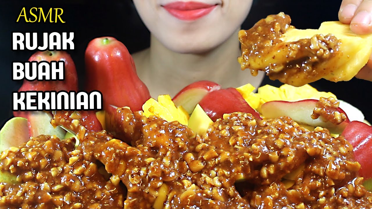 【ASMR】(RUJAK BUAH KEKINIAN) Fruits (Mango, Pineapple, Bell Fruit , Guava) & Spicy Sauce.