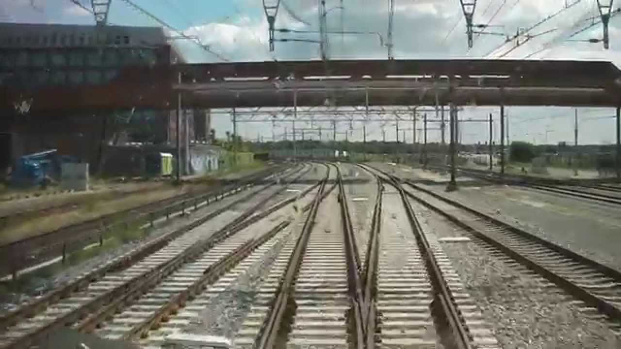 [cabinerit] A train driver's view: Den Bosch - Eindhoven, VIRM, 23-Jun-2014.