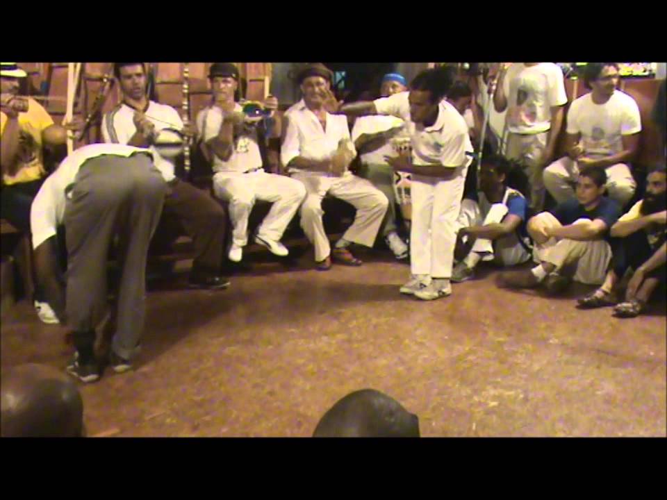 Marrom Anastácio e Contramestre Pingo.wmv