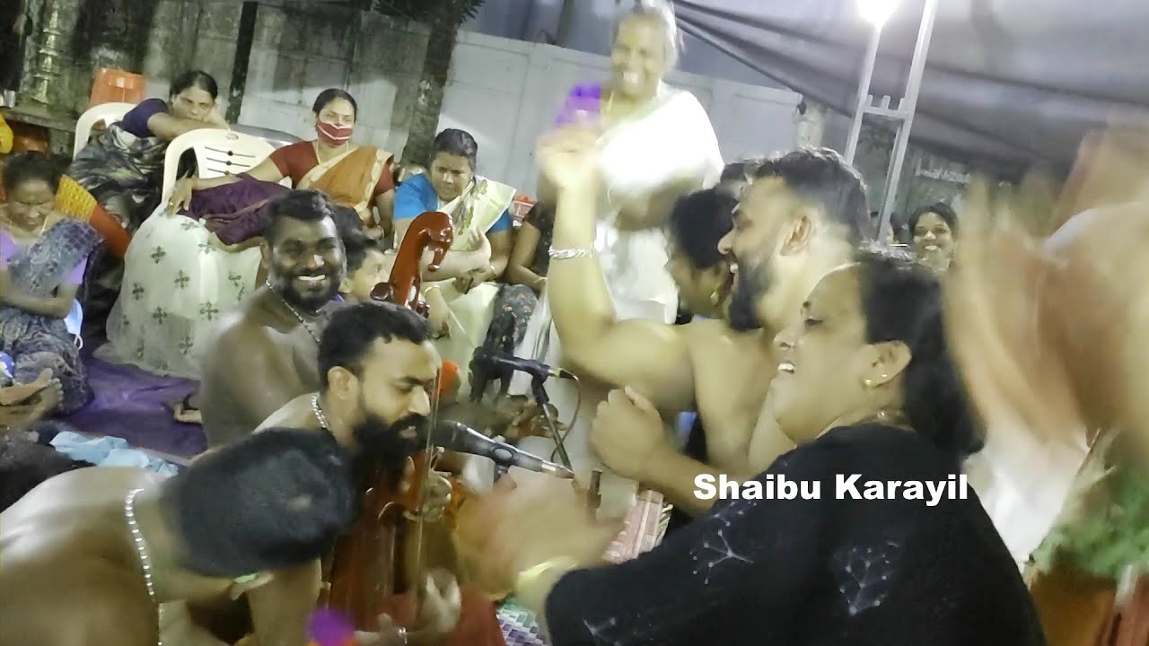 തോറ്റം പാട്ട് സന്തോഷകരമായ അനുഭവമാക്കി ഒരു കുടുംബം  CHANDANA MARAM SREEDHANAM DEVI NANDUNI PATTU 🙏❤️🙏
