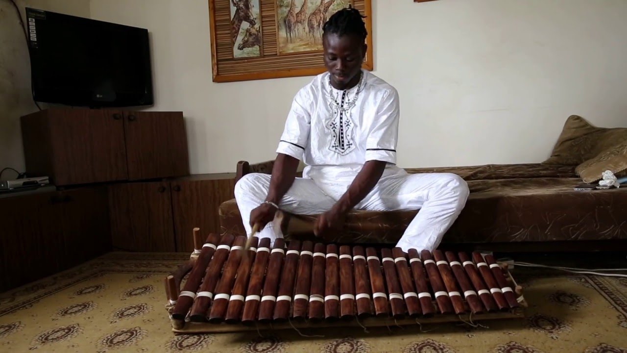 Guinean Balafon Music "Famadénke Ikanakassi"