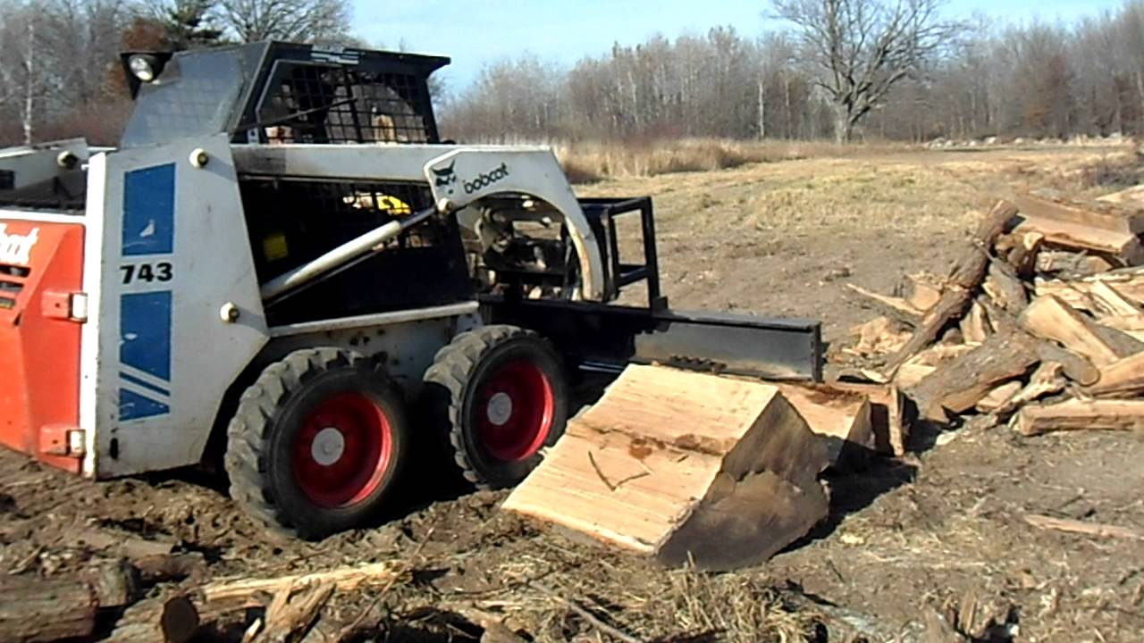 Bobcat log splitter