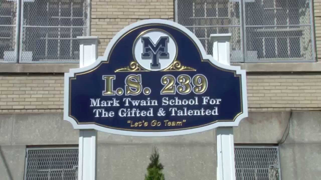 I.S. 239 Mark Twain for the Gifted and Talented
