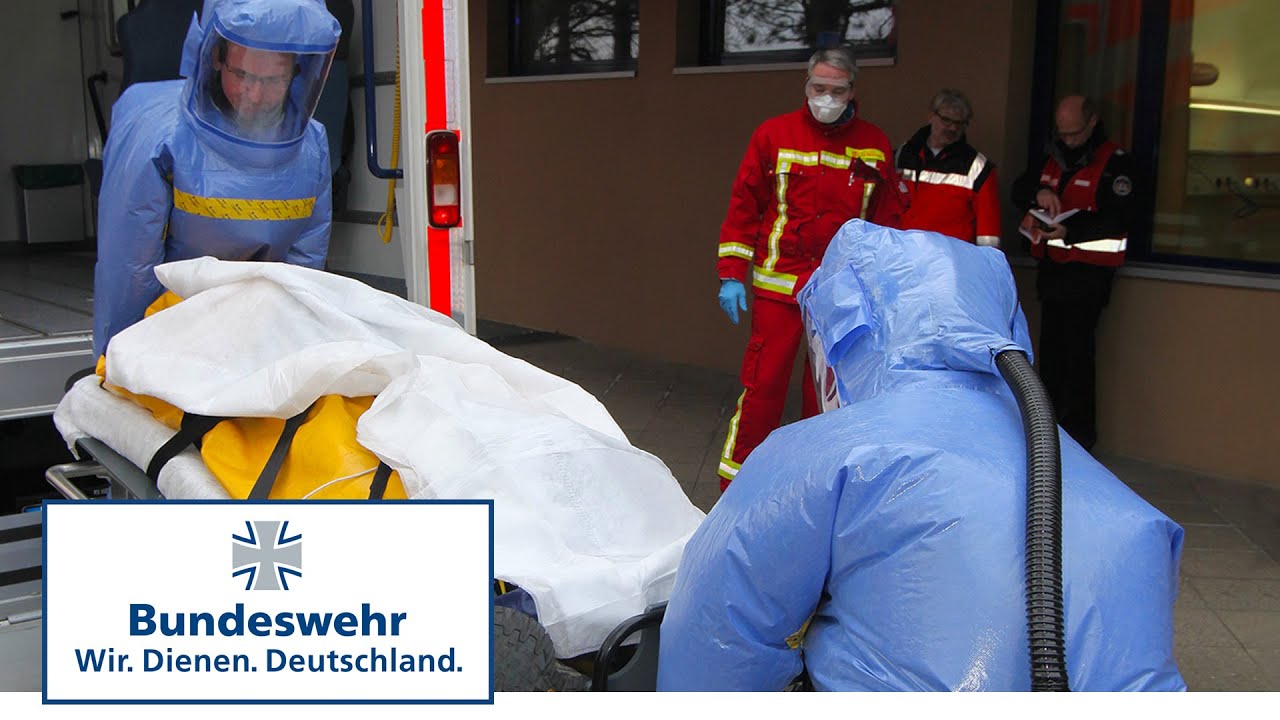 Ebola Alarm: Bundeswehr unterstützt Berliner Feuerwehr bei Seuchenverdacht