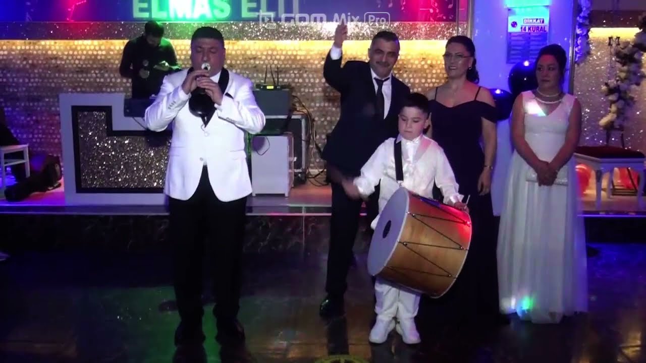 KENDİ SÜNNETİN'DE SAHNE ALAN İLK DAVULCU #davul @ALIBASIKTV #arifsağ #repost #shorts