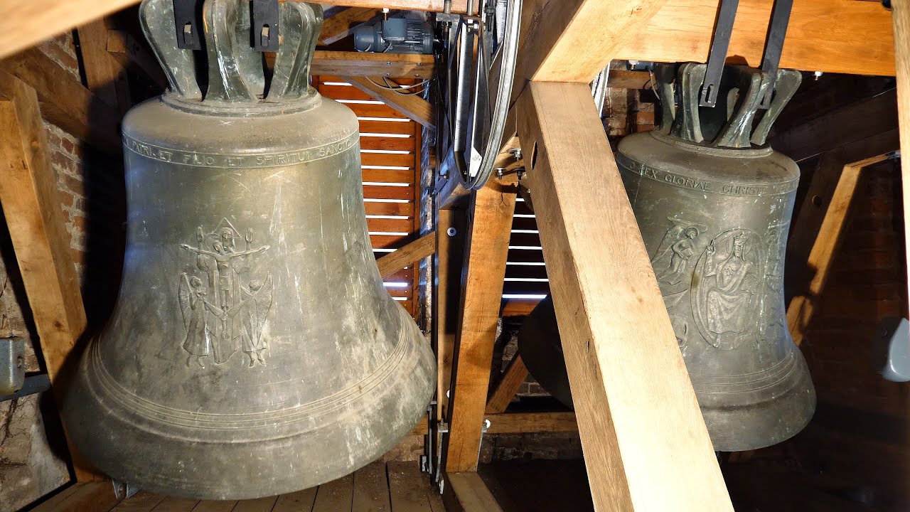 Berkheim (D - BW) Die Glocken der Pfarrkirche St. Konrad und Willebold