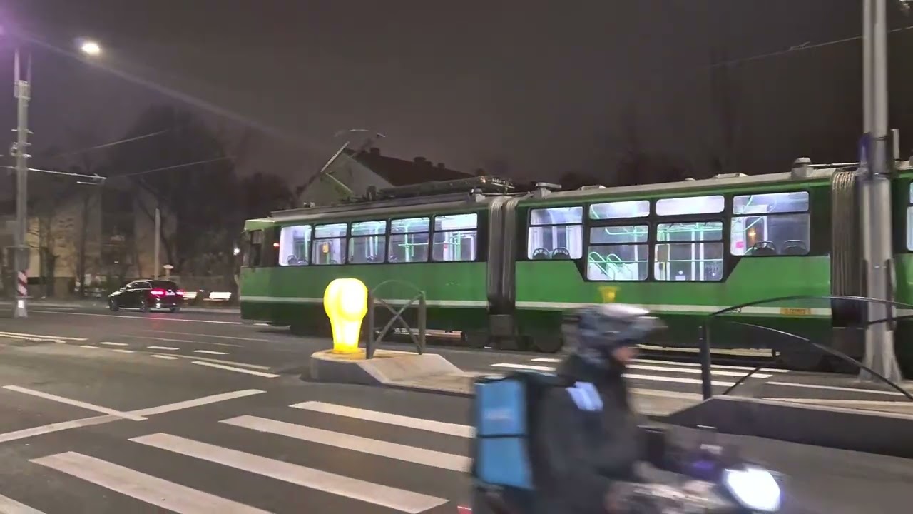 Test run for the opening of tram line number 5 