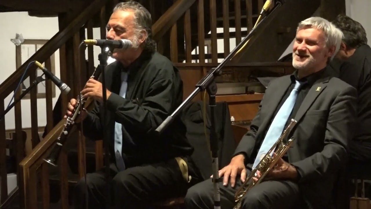 New Orleans JB of Cologne plays 