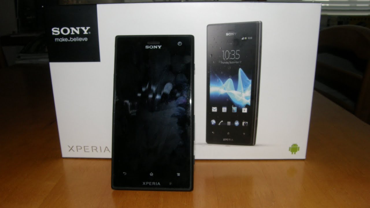 Sony Xperia Acro S unboxing and preview