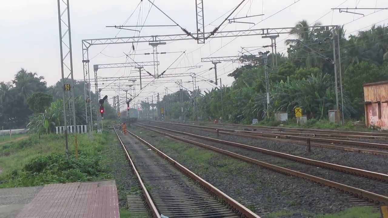 WAP 6(ex) + First Rajdhani = 130 kmph blistering action through Chord