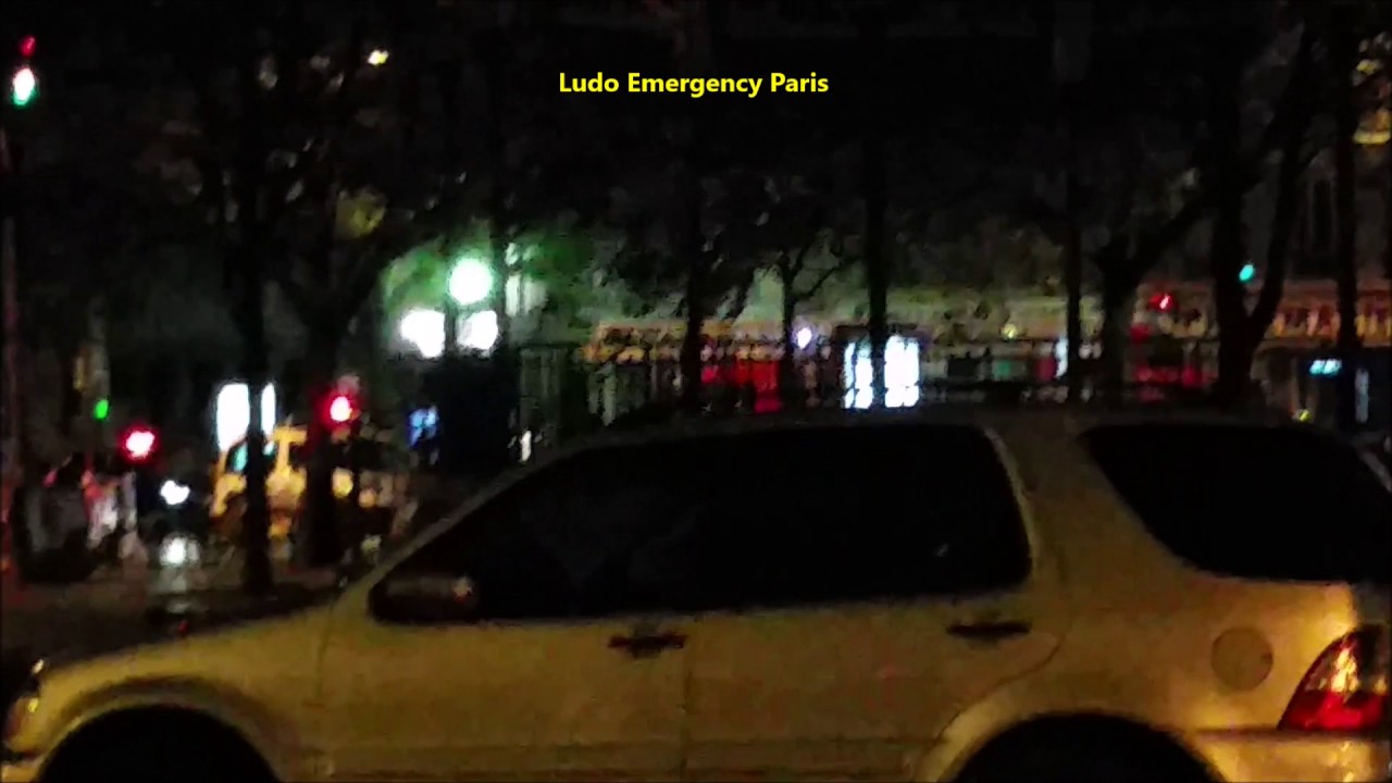 Pompiers de Paris Urgence Echelle ( EPA ) pour feu ( Paris Fire Dept Ladder responding for fire