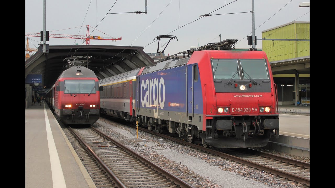 Bahnverkehr in Zürich HB am 24.4.11 - CNL, EN und EC