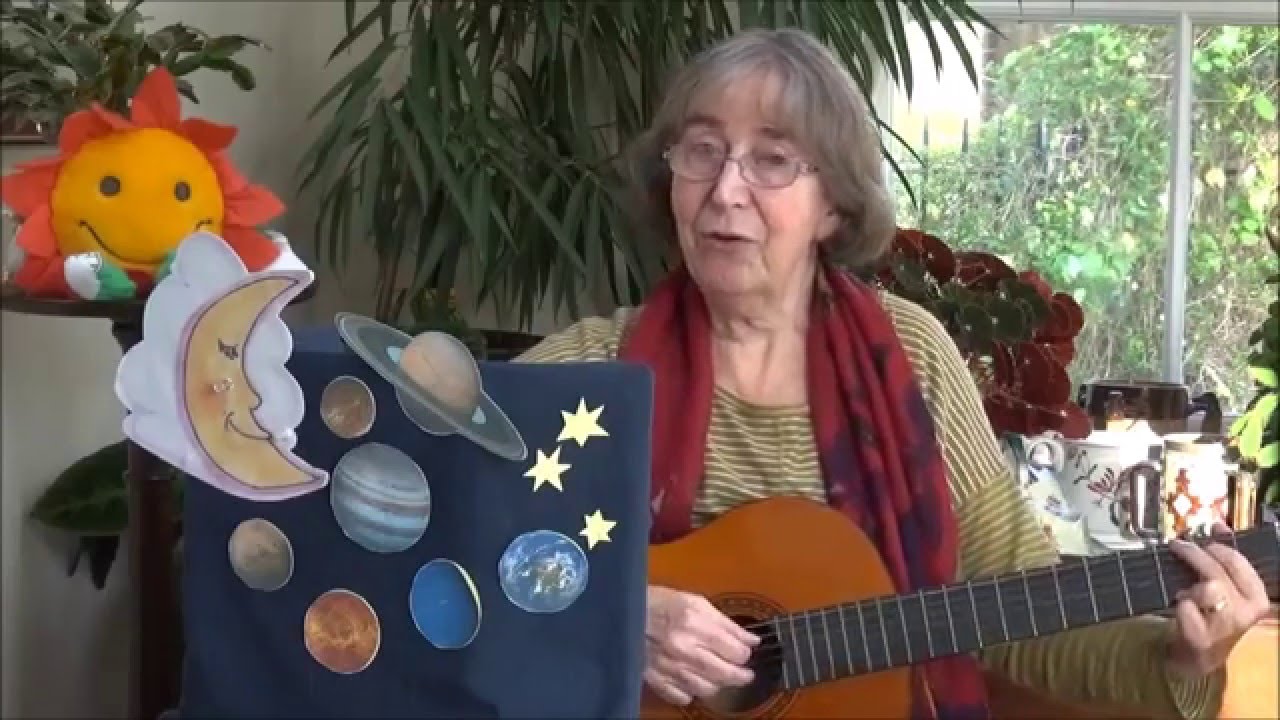 Reach for the stars - Bend and stretch - excercize through music