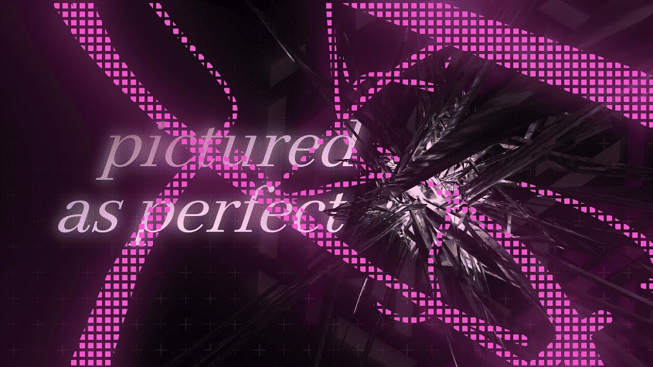 PICTURED AS PERFECT SHOWCASE