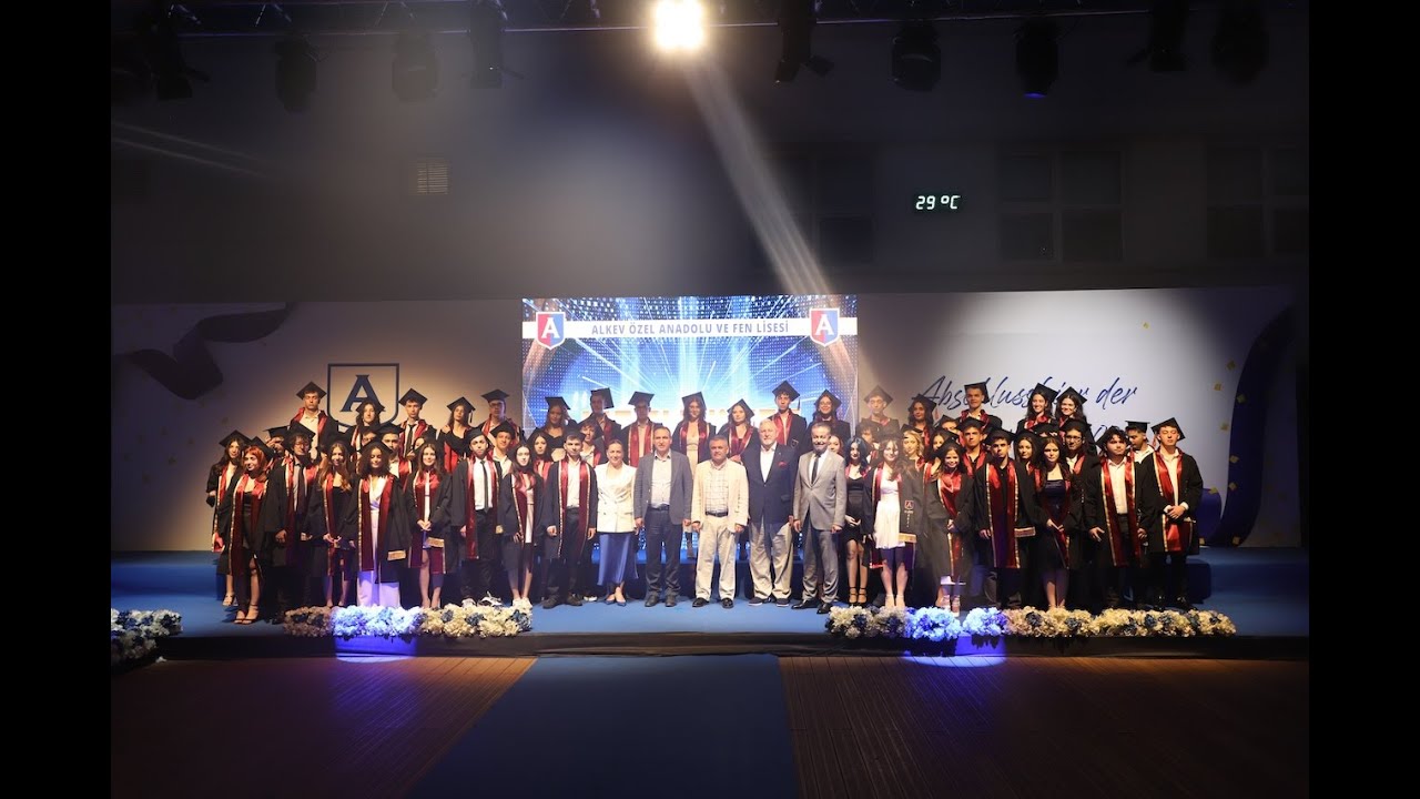 ALKEV Özel Anadolu ve Fen Lisesi 2024 Mezunlarını Uğurladı