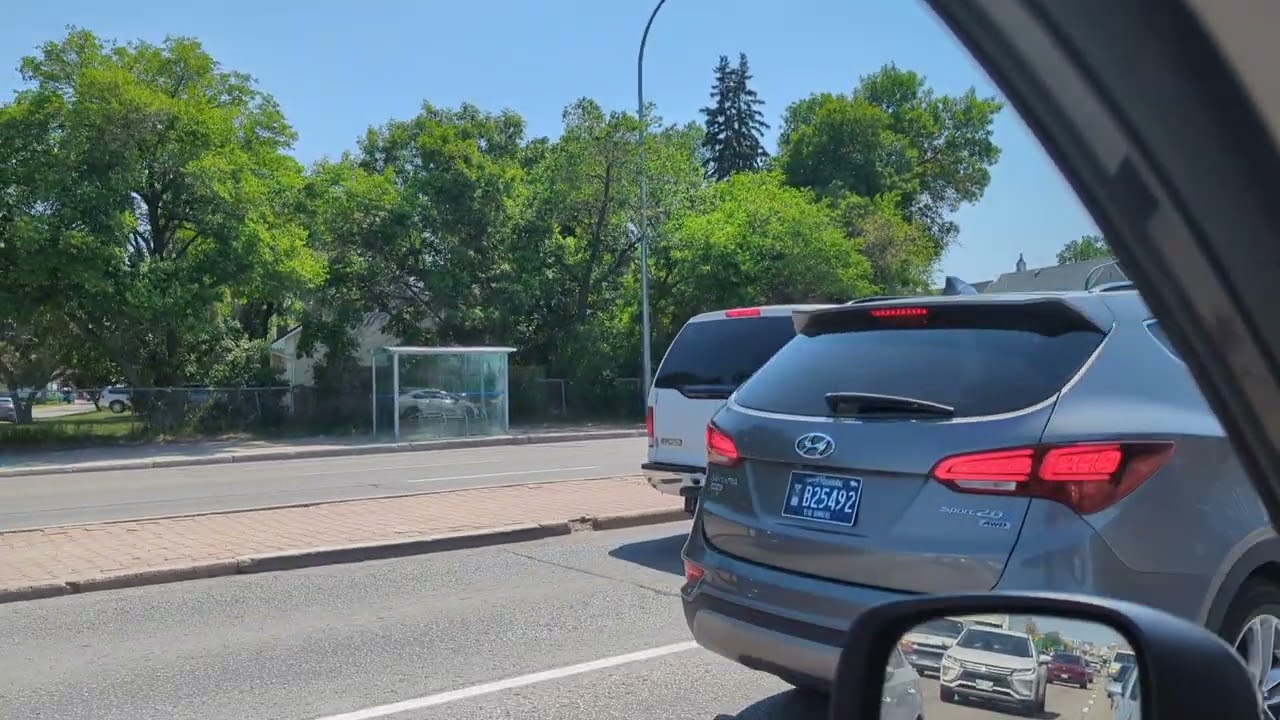 Ford Excursion stretch limo?! 8 MPG?!