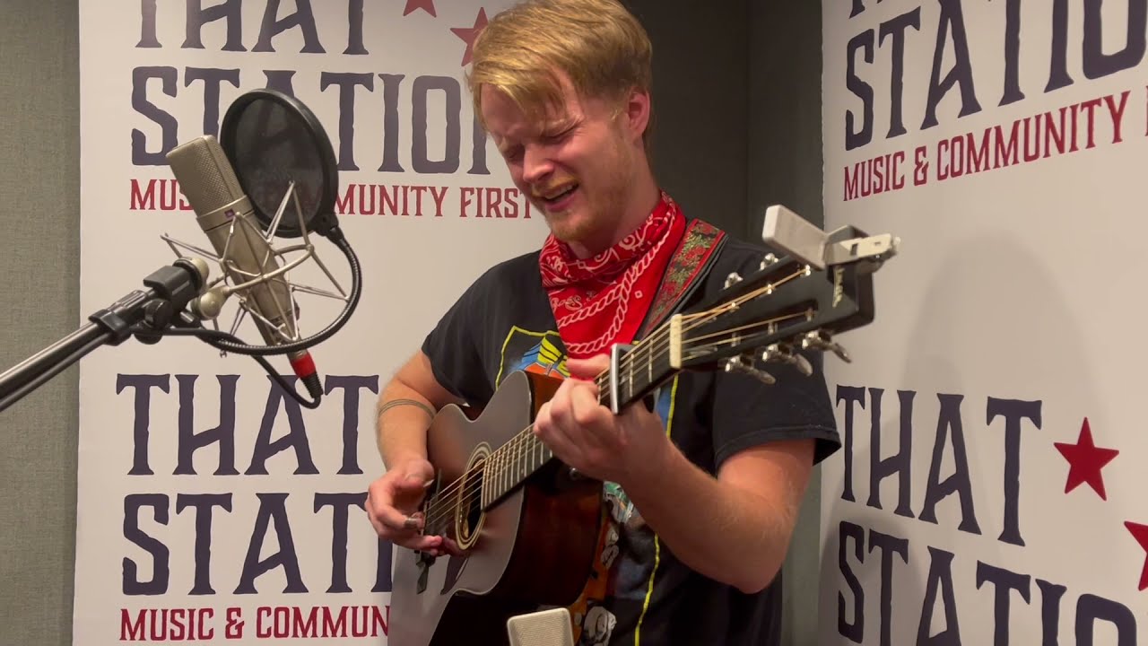Studio J Sessions: Clint Roberts