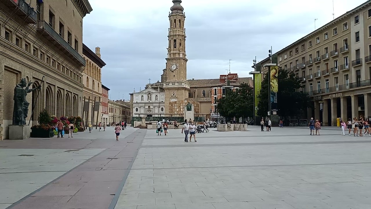 Campanas en Zaragoza Aragón.